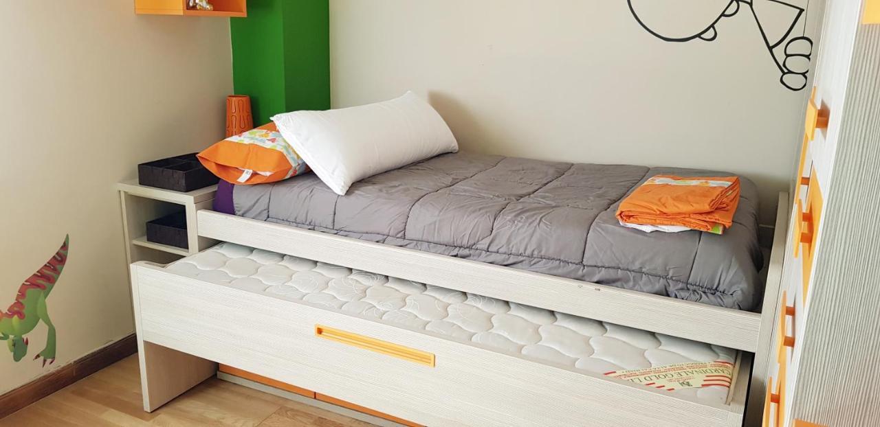 Appartement Piso en Vigo 150m2 Hasta 7 huéspedes Extérieur photo